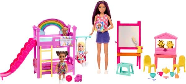 Barbie Skipper First Jobs Legesæt med Dukker Børnehave